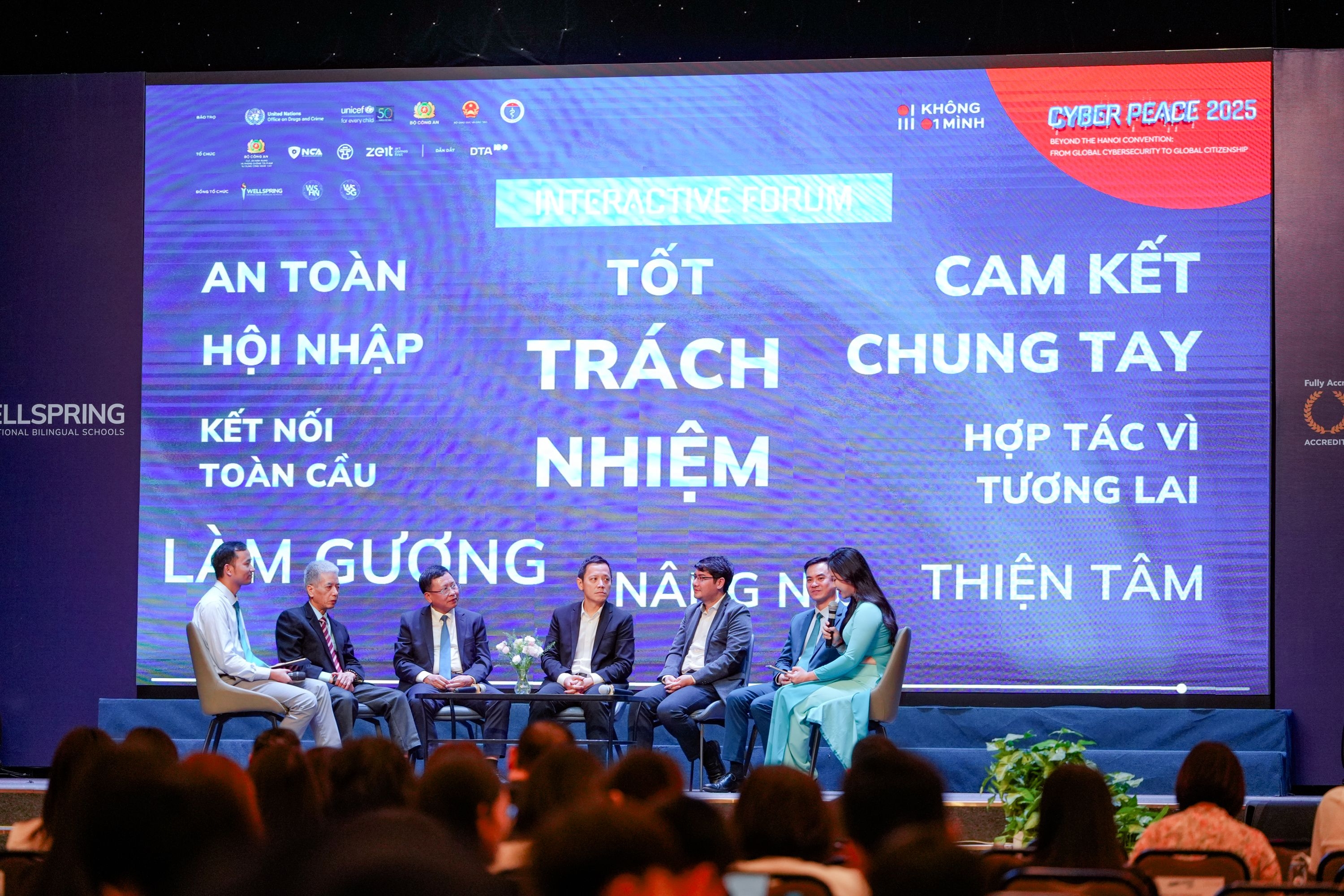 Wellspring Hanoi khẳng định vị thế tiên phong giáo dục an toàn số